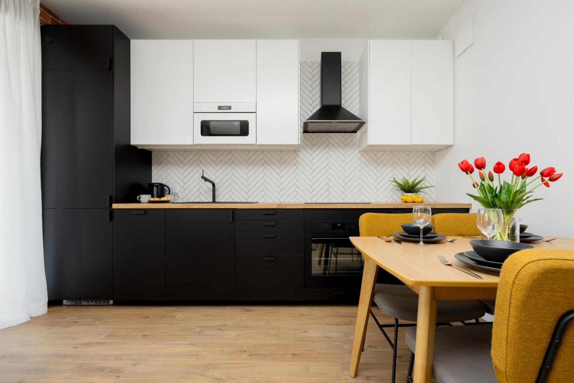 Komfortowy Apartament Dla 4 Osob Z Parkingiem By Noclegi Renters Варшава Экстерьер фото