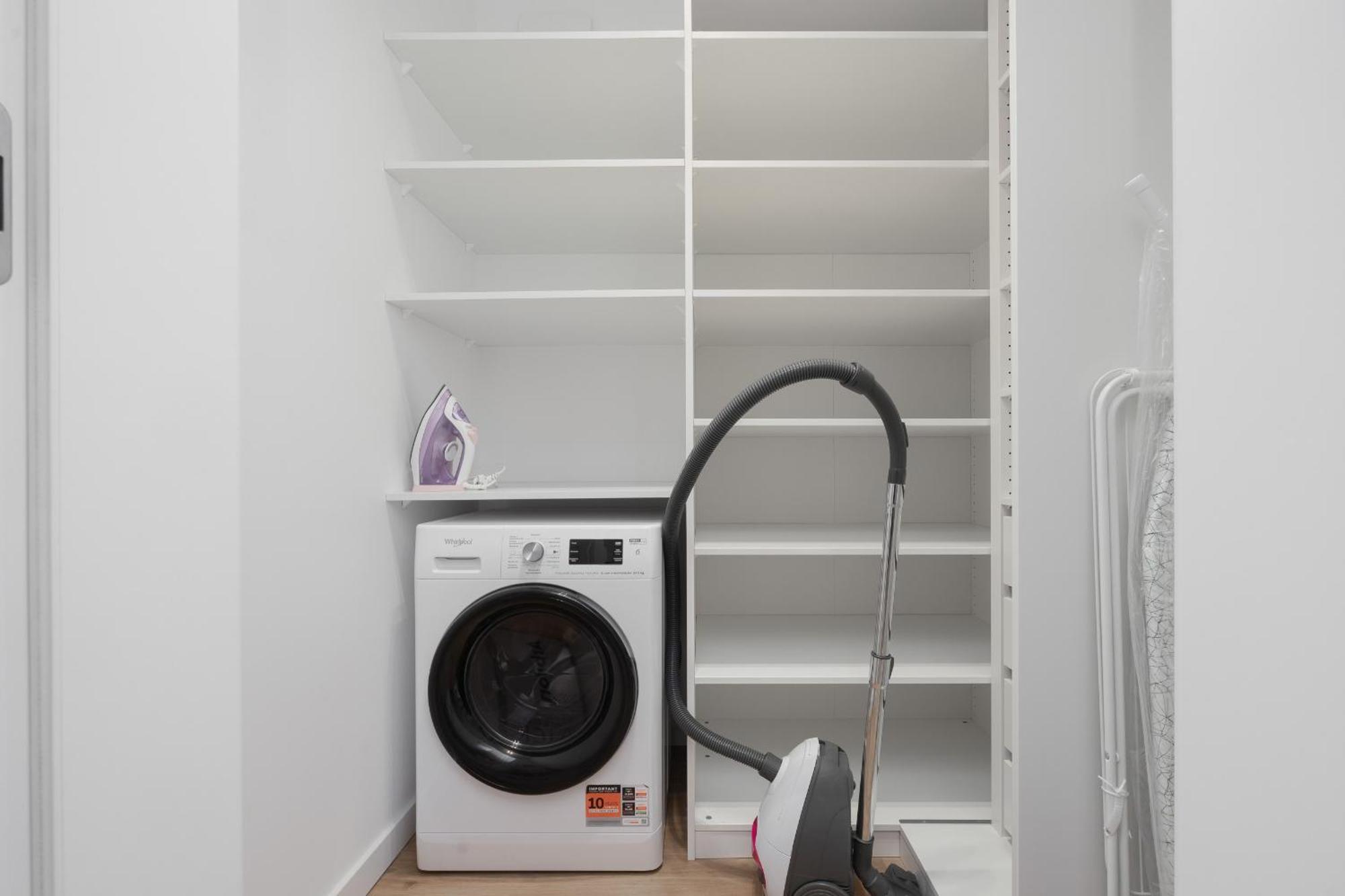 Komfortowy Apartament Dla 4 Osob Z Parkingiem By Noclegi Renters Варшава Экстерьер фото