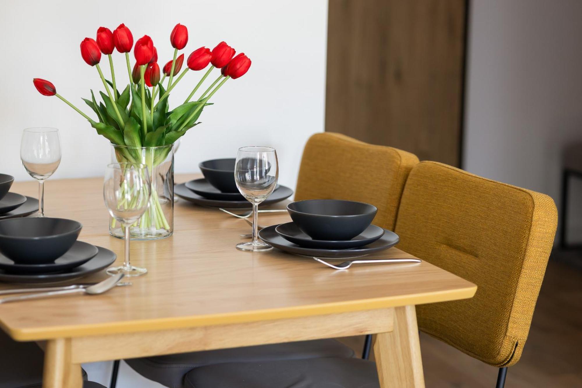Komfortowy Apartament Dla 4 Osob Z Parkingiem By Noclegi Renters Варшава Экстерьер фото